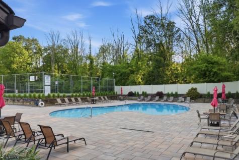 10 Oriole Terrace Hampton NJ 07860