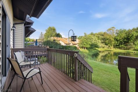 10 Oriole Terrace Hampton NJ 07860