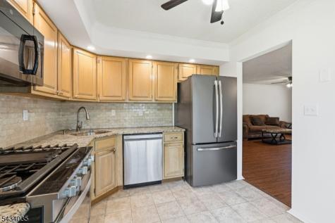 62 Gregory Lane Franklin NJ 08823