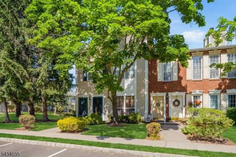 62 Gregory Lane Franklin NJ 08823