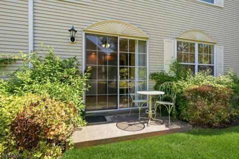 62 Gregory Lane Franklin NJ 08823