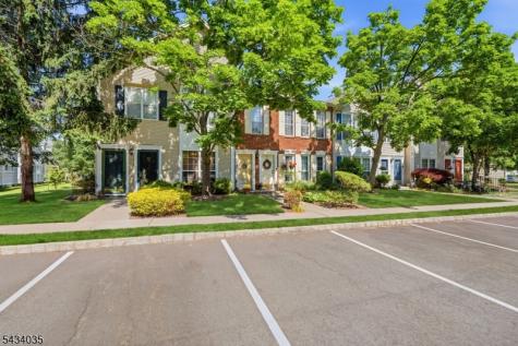 62 Gregory Lane Franklin NJ 08823