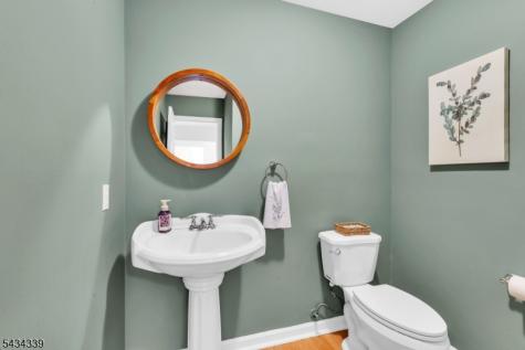 15 Saint Andrews Lane Clinton NJ 08801