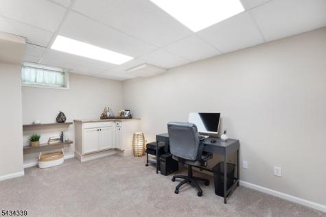15 Saint Andrews Lane Clinton NJ 08801