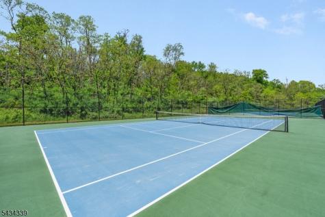 15 Saint Andrews Lane Clinton NJ 08801