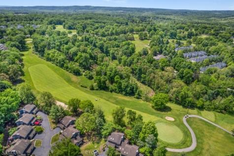 15 Saint Andrews Lane Clinton NJ 08801