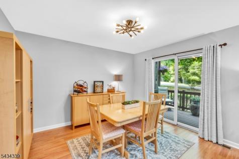15 Saint Andrews Lane Clinton NJ 08801
