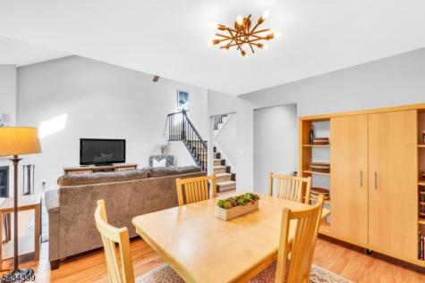 15 Saint Andrews Lane Clinton NJ 08801