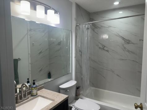 167 Rachel Court Franklin NJ 08823