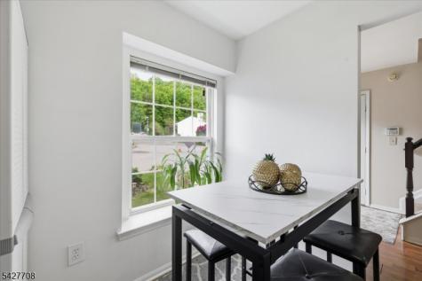 52 Cambridge Oxford NJ 07863