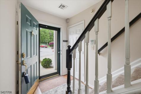 52 Cambridge Oxford NJ 07863