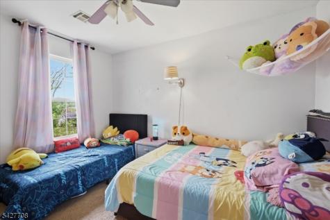 52 Cambridge Oxford NJ 07863