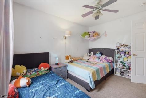 52 Cambridge Oxford NJ 07863