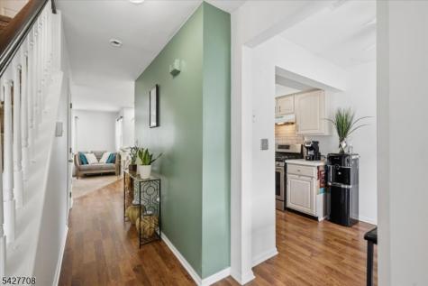 52 Cambridge Oxford NJ 07863