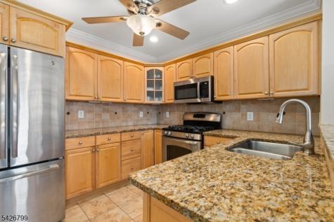 43 Manchester Court Kinnelon NJ 07405
