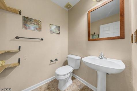 2107 Middlefield Court Denville NJ 07834