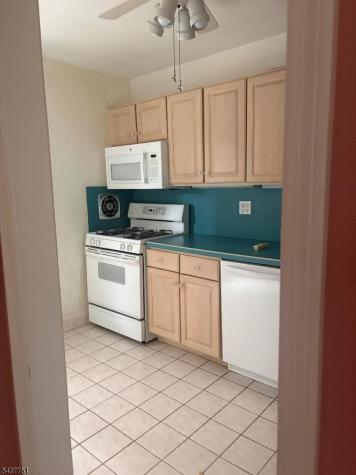 181 Long Hill Road 2-5 Little Falls NJ 07424
