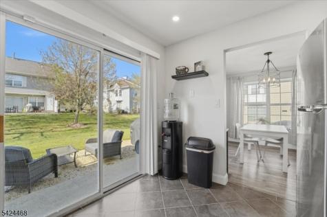 63 Amberly Court Franklin NJ 08823