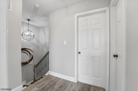 63 Amberly Court Franklin NJ 08823