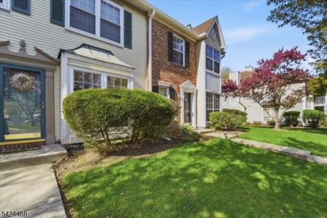 63 Amberly Court Franklin NJ 08823