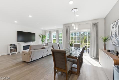 44 Dahlia Drive Warren NJ 07059