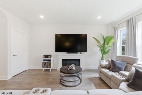 44 Dahlia Drive Warren NJ 07059