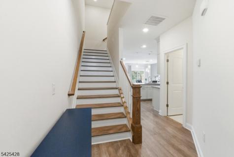 44 Dahlia Drive Warren NJ 07059