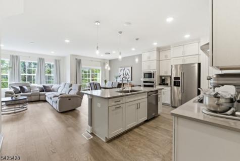 44 Dahlia Drive Warren NJ 07059
