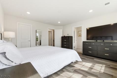 44 Dahlia Drive Warren NJ 07059