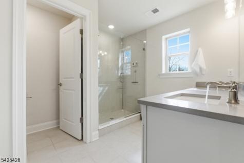 44 Dahlia Drive Warren NJ 07059