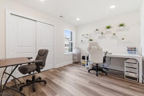 44 Dahlia Drive Warren NJ 07059