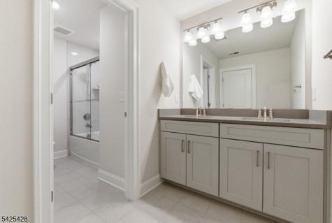 44 Dahlia Drive Warren NJ 07059