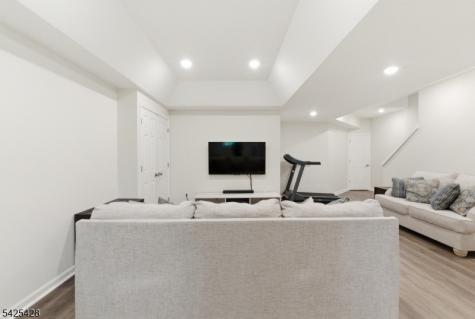 44 Dahlia Drive Warren NJ 07059