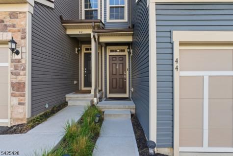 44 Dahlia Drive Warren NJ 07059