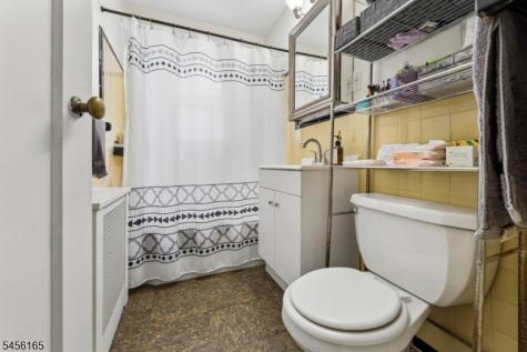 23 Park Court Verona NJ 07044
