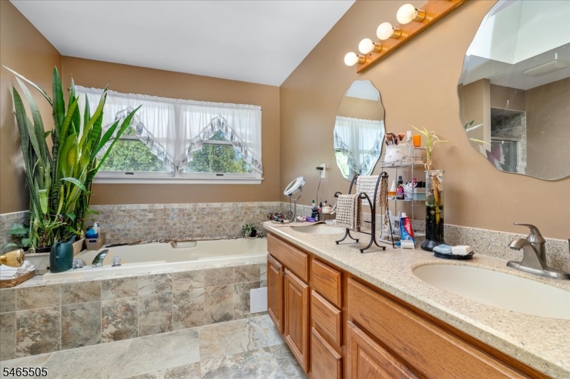 37 Flemming Drive Hillsborough NJ 08844