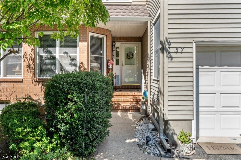 37 Flemming Drive Hillsborough NJ 08844