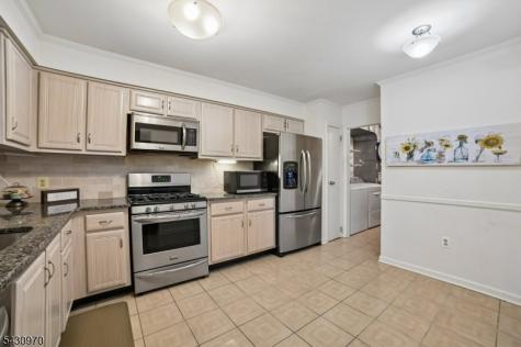 121 Coccio Drive West Orange NJ 07052
