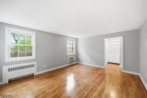 445 Morris Avenue Springfield NJ 07081
