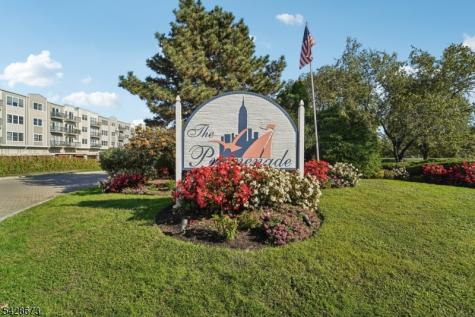 129 The Promenade Edgewater NJ 07020