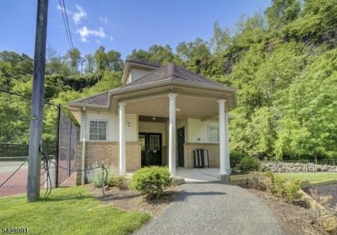1070 Smith Manor Boulevard West Orange NJ 07052
