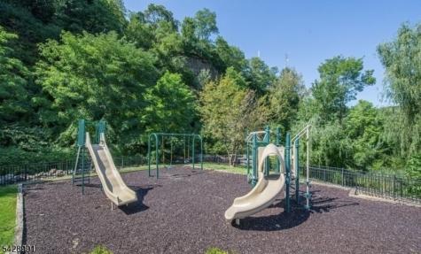 1070 Smith Manor Boulevard West Orange NJ 07052