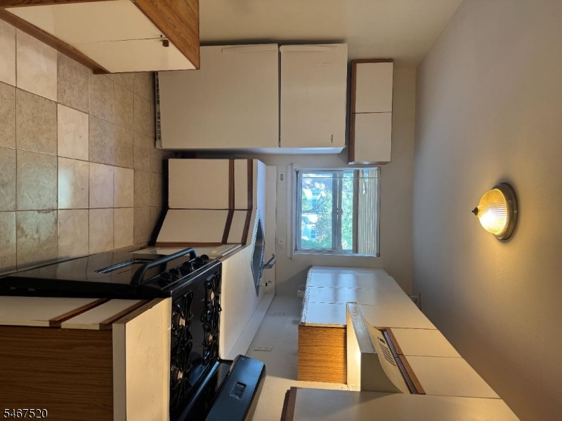 222 Bexley Lane Piscataway NJ 08854