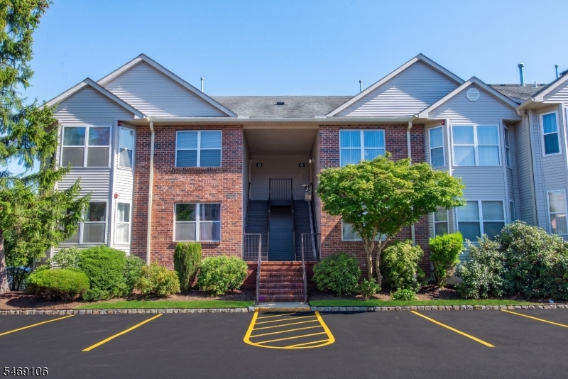 7 Sharon Drive East Hanover NJ 07936