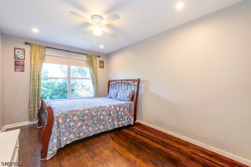 7 Sharon Drive East Hanover NJ 07936