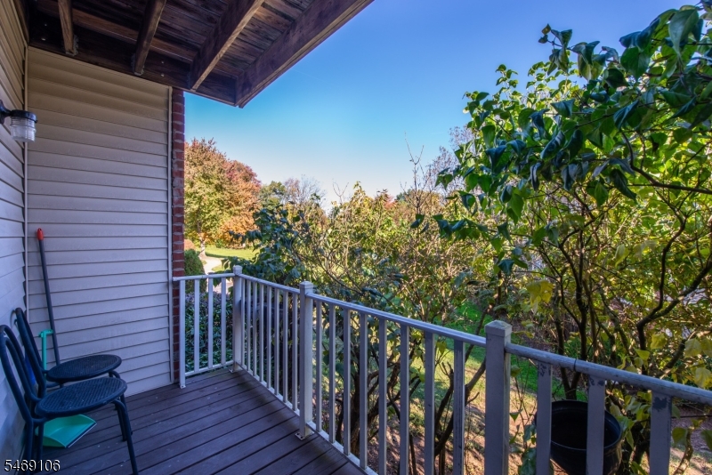 7 Sharon Drive East Hanover NJ 07936