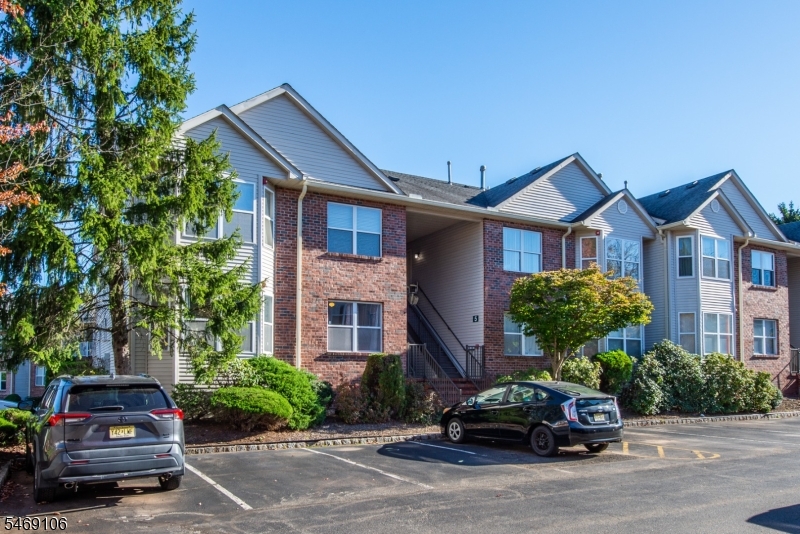 7 Sharon Drive East Hanover NJ 07936