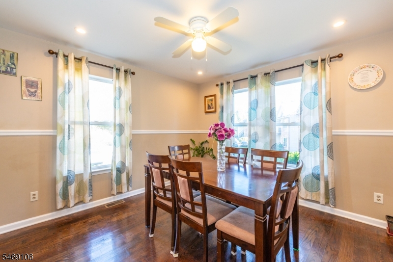 7 Sharon Drive East Hanover NJ 07936
