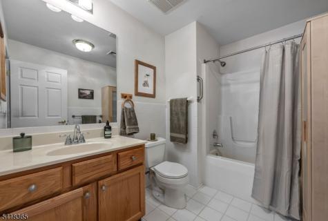 112 Cannella Way Riverdale NJ 07457