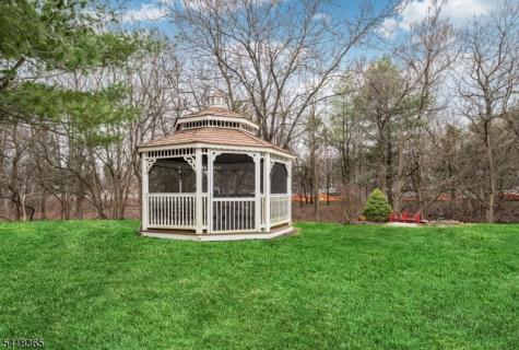 112 Cannella Way Riverdale NJ 07457